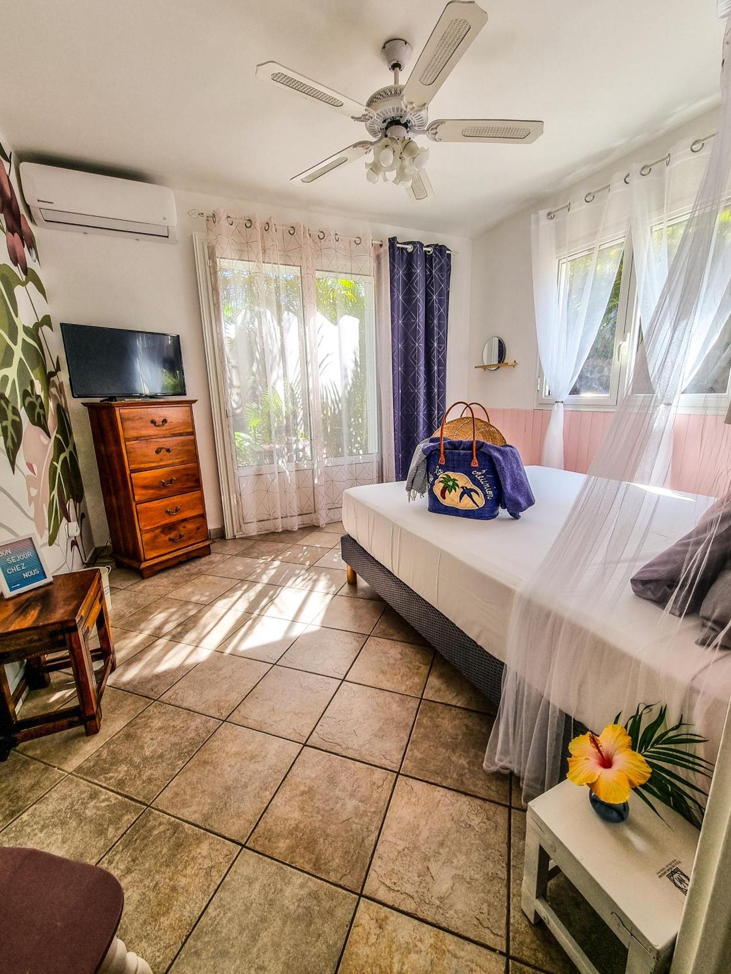 Maison D'Hotes Villa Des Mascareignes Petite-Ile Ngoại thất bức ảnh